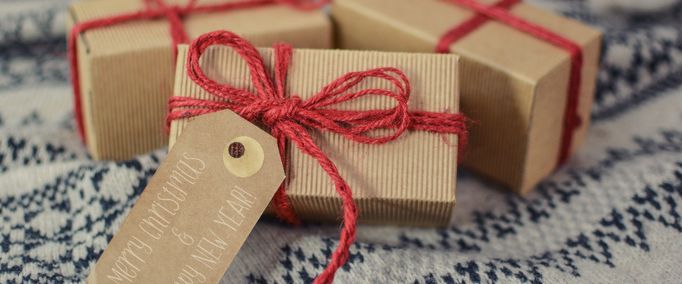 Customize Gift Packing for Your Business Success